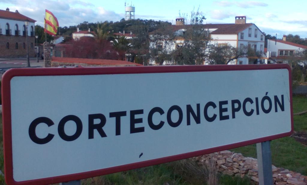 Corteconcepción La Casa Del Cura 게스트하우스 외부 사진